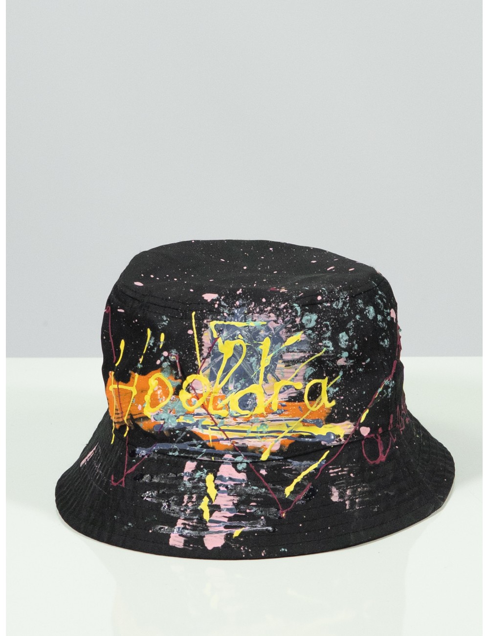 Colorful upcycled bucket hat x Mira